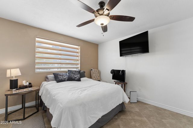 13202 W OCOTILLO Road, Glendale, AZ 85307