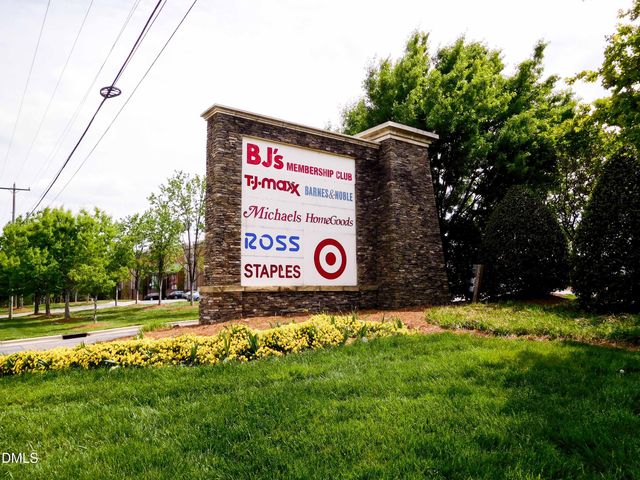 5054 Amber Clay Lane, Raleigh, NC 27612