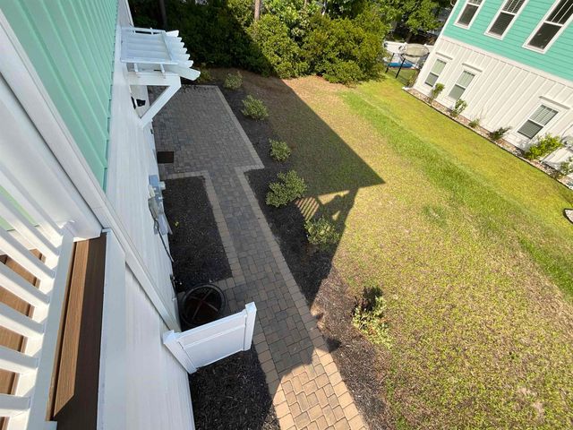 154 McIlroy Ct., Murrells Inlet, SC 29576
