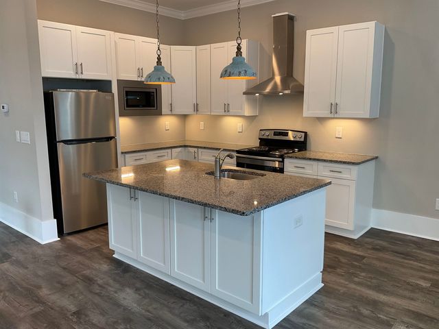 154 McIlroy Ct., Murrells Inlet, SC 29576
