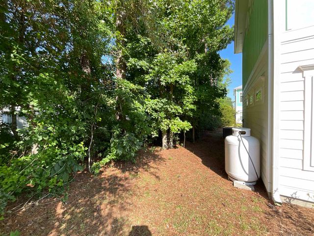 154 McIlroy Ct., Murrells Inlet, SC 29576