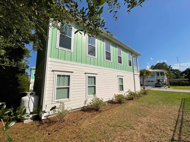 154 McIlroy Ct., Murrells Inlet, SC 29576