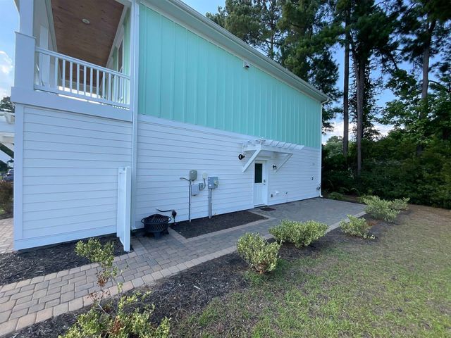 154 McIlroy Ct., Murrells Inlet, SC 29576