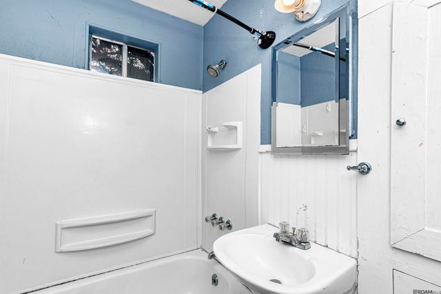 623 Avenue A, Port Allen, LA 70767