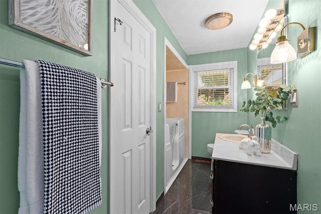 105 Autumn Lane, Belleville, IL 62223