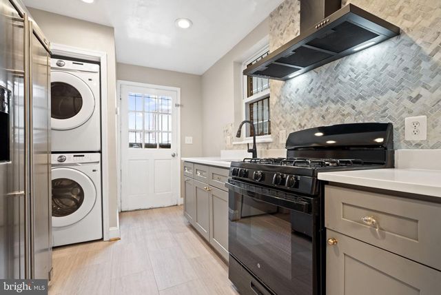 1848 CAPITOL AVE NE, Washington, DC 20002