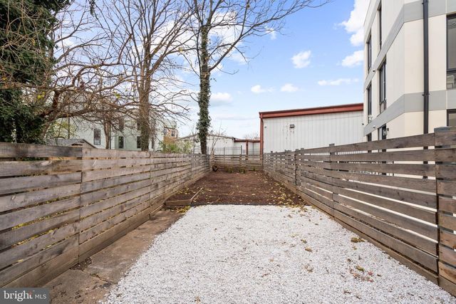 1848 CAPITOL AVE NE, Washington, DC 20002