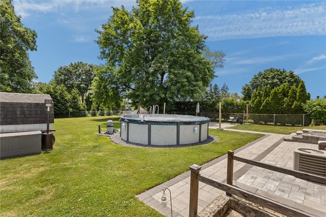 33 Fairhaven Road, Cumberland, RI 02864