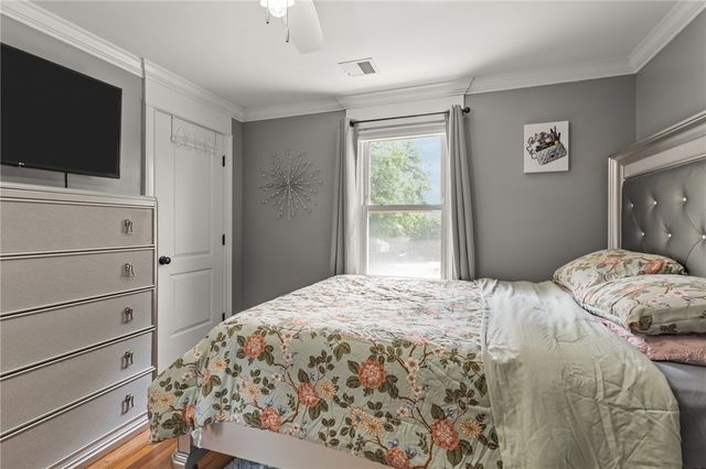 33 Fairhaven Road, Cumberland, RI 02864