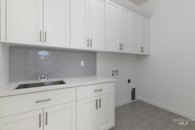 1220 W Grassland St, Middleton, ID 83644