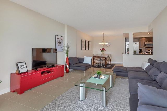 1009 N Ocean Boulevard 409, Pompano Beach, FL 33062