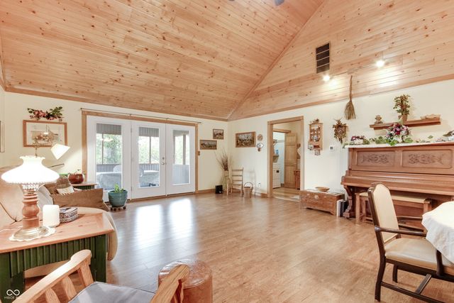 655 Mallards Crossing, Martinsville, IN 46151