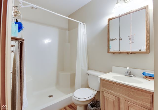 655 Mallards Crossing, Martinsville, IN 46151