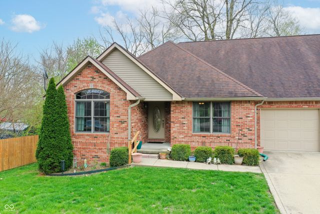 655 Mallards Crossing, Martinsville, IN 46151