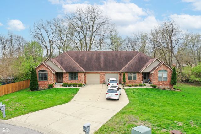 655 Mallards Crossing, Martinsville, IN 46151