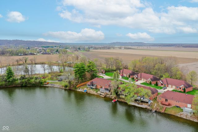 655 Mallards Crossing, Martinsville, IN 46151