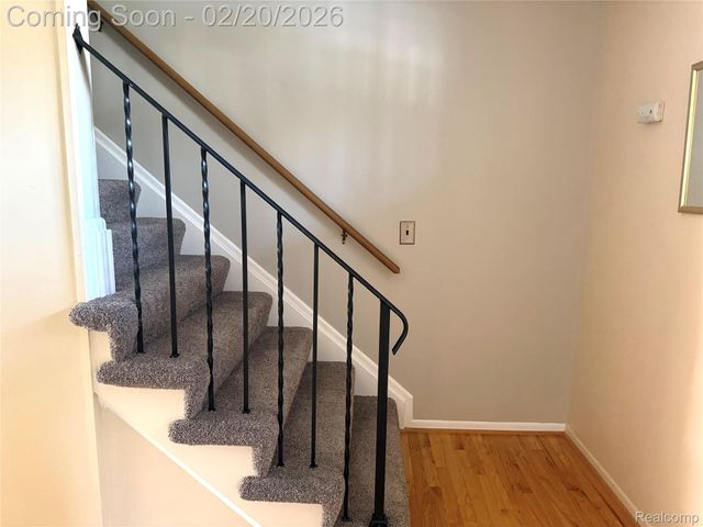 2570 Aspen Lane, Bloomfield Charter Township, MI 48302