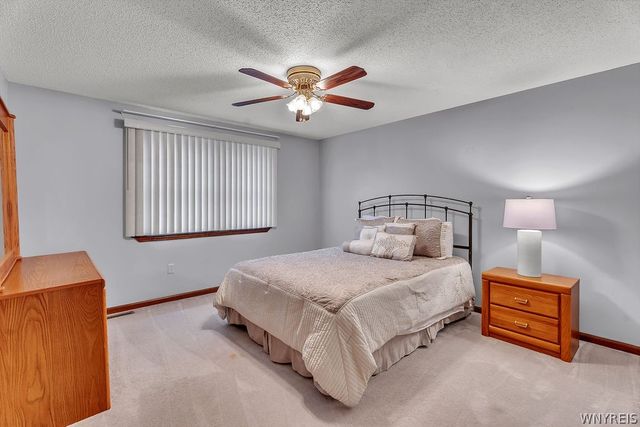 52 Tomahawk, Lancaster, NY 14086