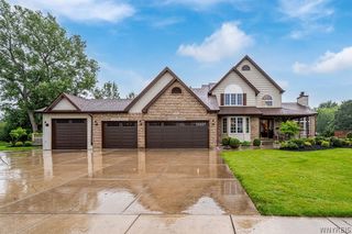 52 Tomahawk, Lancaster, NY 14086