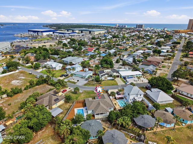3518 Treasure Circle, Panama City Beach, FL 32408