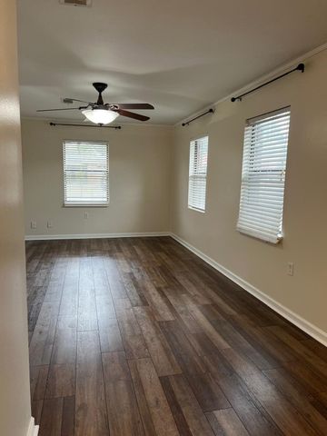 723 Clark Drive, Fort Walton Beach, FL 32547