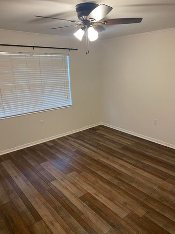 723 Clark Drive, Fort Walton Beach, FL 32547