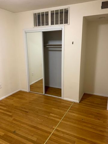 65 Hemenway Street 1, Boston, MA 02115