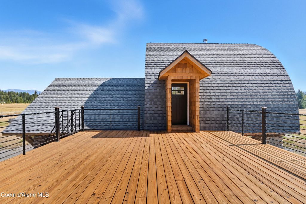 Address unavailable. photo 44