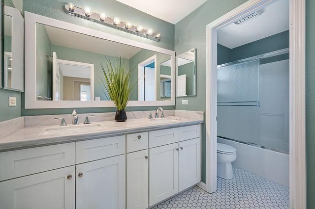 3665 Topaz Rd, West Sacramento, CA 95691