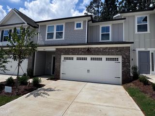 203 Broomside Avenue, Raleigh, NC 27603