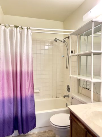 817 74th Street, Downers Grove, IL 60516