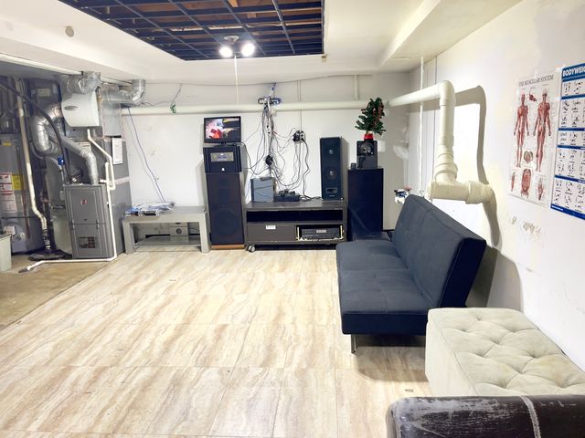 817 74th Street, Downers Grove, IL 60516