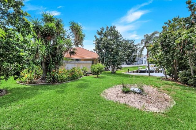 1942 San Marco RD, Marco Island, FL 34145