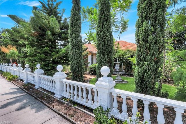 1942 San Marco RD, Marco Island, FL 34145