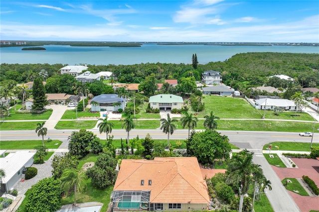 1942 San Marco RD, Marco Island, FL 34145