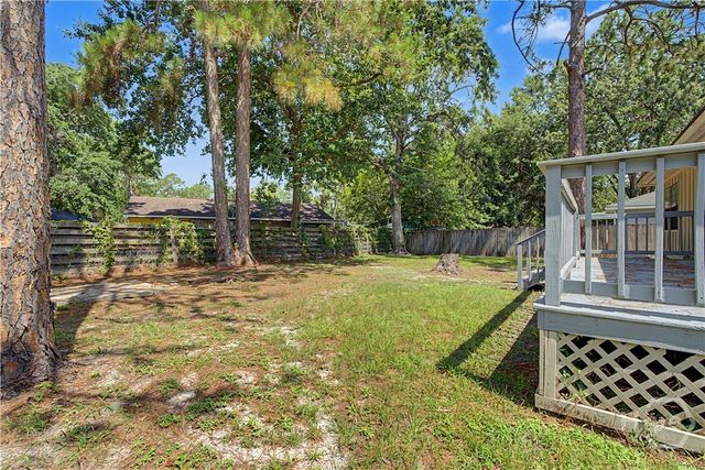241 Pointe South Drive, Hinesville, GA 31313