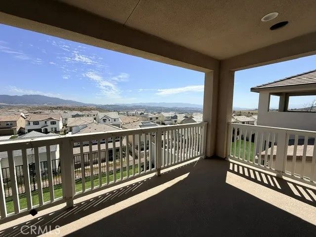 18148 Hedgerow, Canyon Country, CA 91350