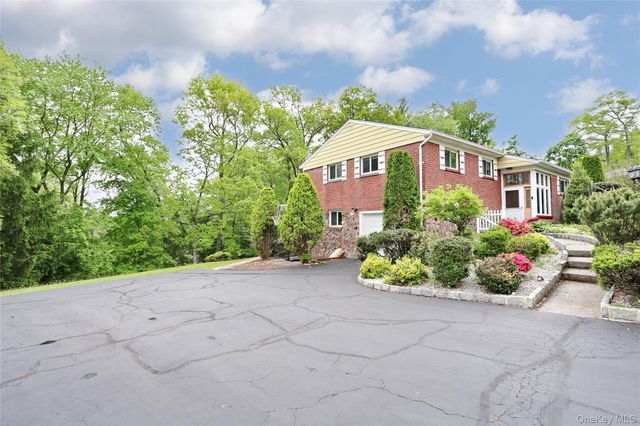 34 E Allison Avenue, Pearl River, NY 10965