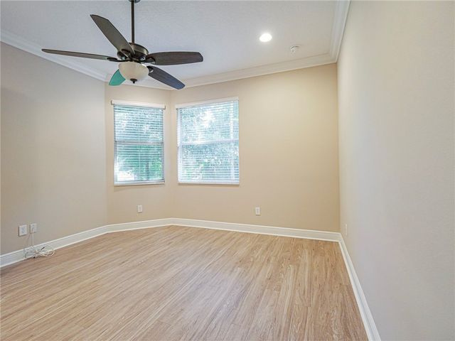 7473 White Oak Lane, Vero Beach, FL 32966