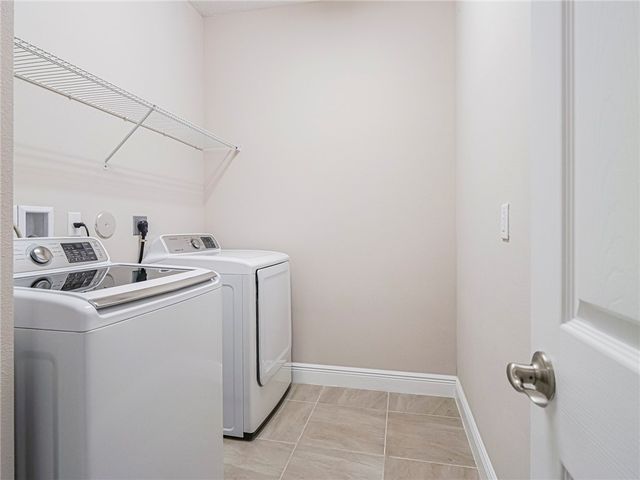 7473 White Oak Lane, Vero Beach, FL 32966