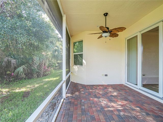 7473 White Oak Lane, Vero Beach, FL 32966