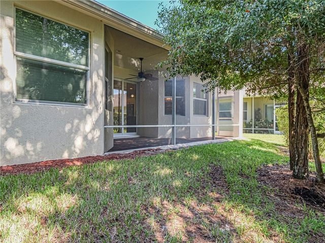 7473 White Oak Lane, Vero Beach, FL 32966