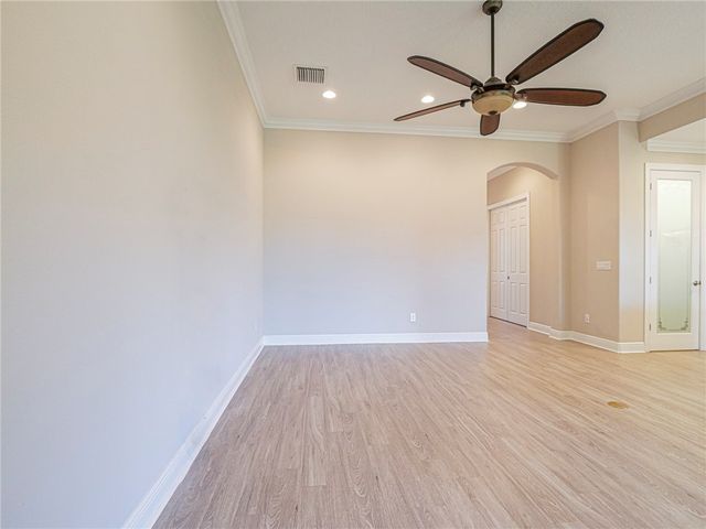 7473 White Oak Lane, Vero Beach, FL 32966