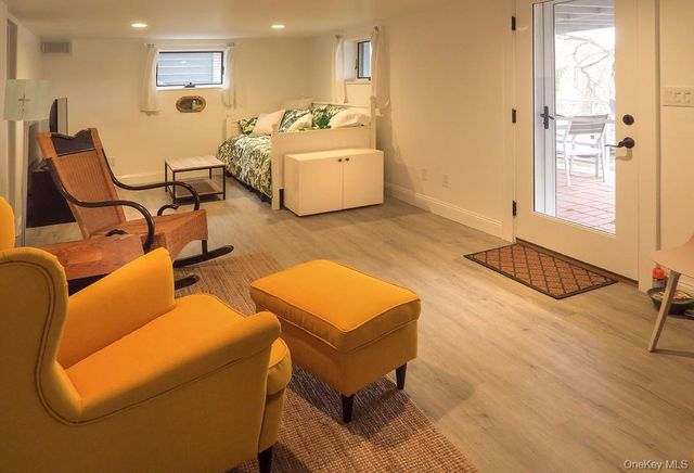 1375 W Main Street, Riverhead, NY 11901