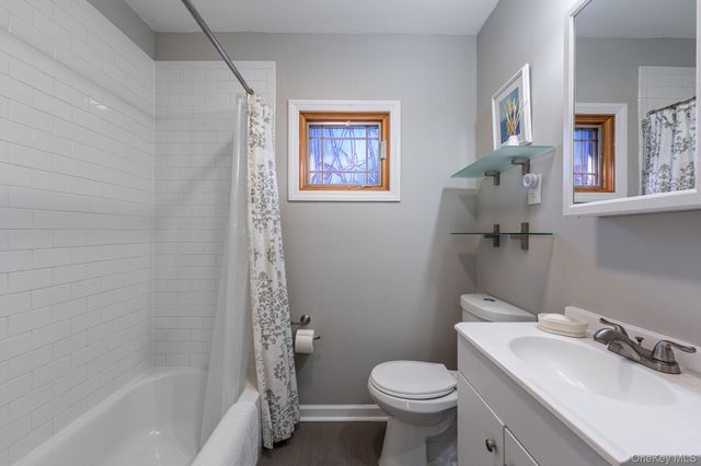 1375 W Main Street, Riverhead, NY 11901