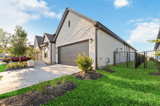 21738 Meridian Duskywing Drive, Cypress, TX 77433