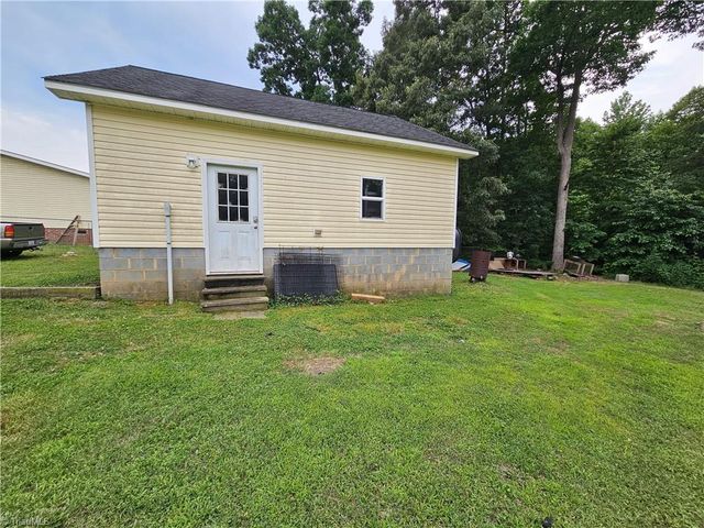 4683 Peace Forest Lane, Climax, NC 27233