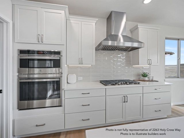 2263 Holy Cross Way, Grand Junction, CO 81507