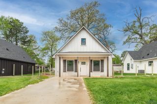 707 Arkansas St, Longview, TX 75601