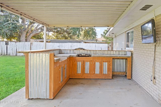 602 Idlewood Boulevard, Lafayette, LA 70506